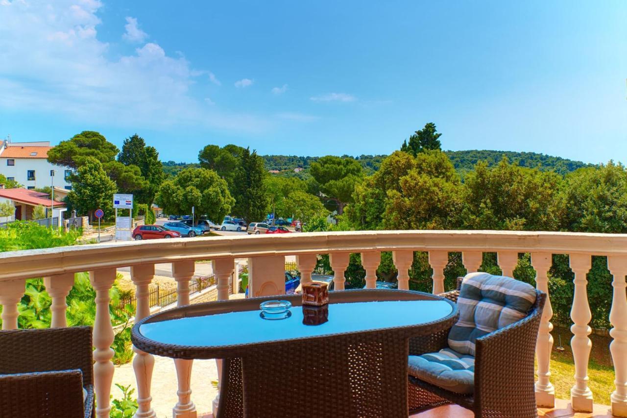 Villa Emilia Баньоле Екстериор снимка